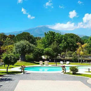 Blanc Maison Etna Relais & Charme Bed and breakfast